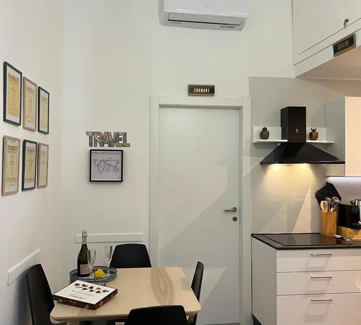 Carrara 23 Navigli Be Like! - Duomo Forum Bocconi Milan Apartment